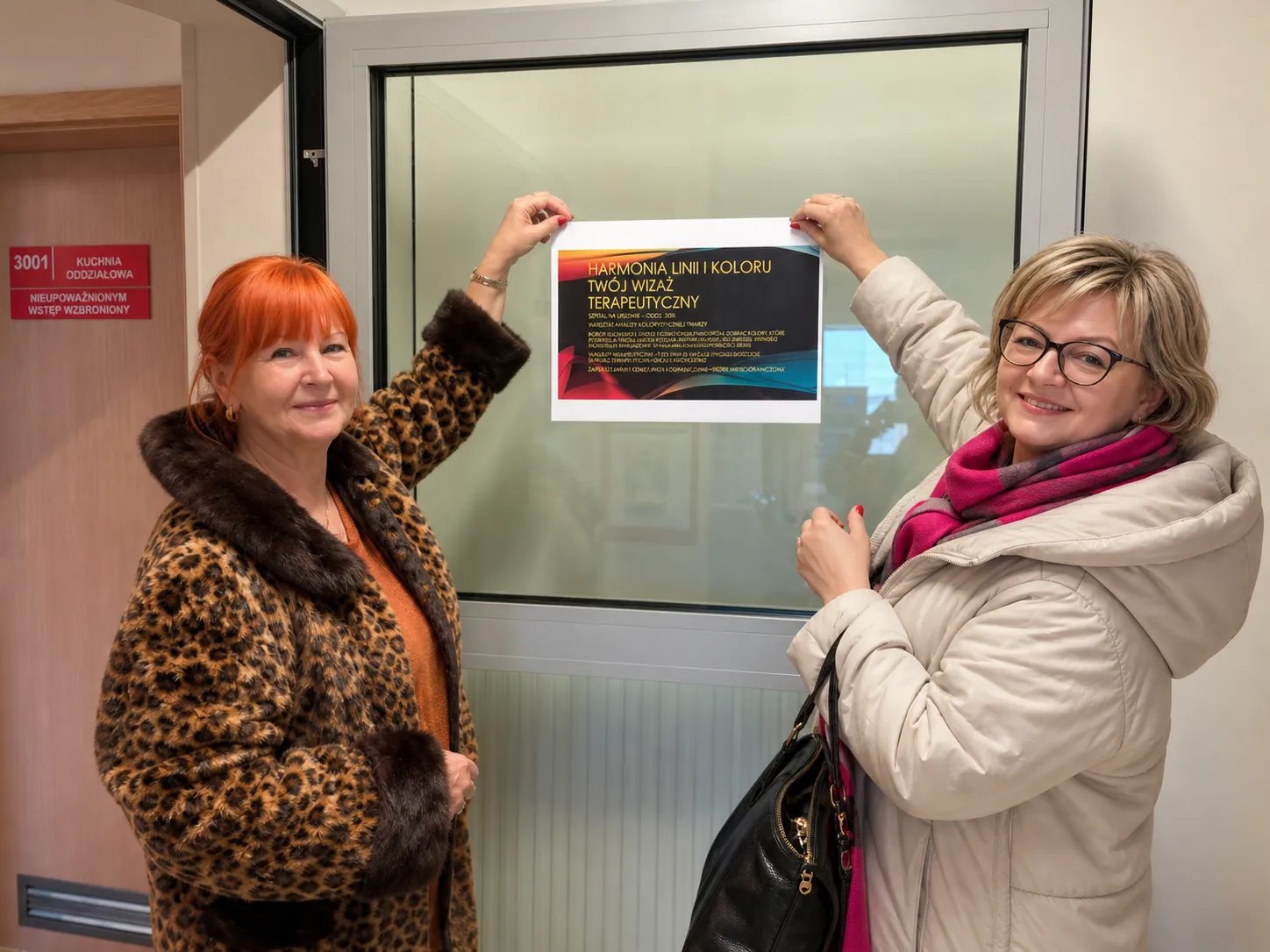 Przedstawicielki Fundacji Lustro Dobra podczas działań wspierających osoby w kryzysie onkologicznym